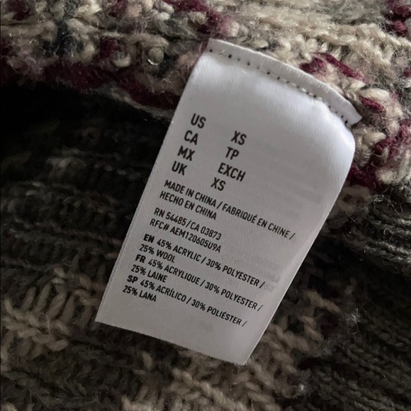 AMERICAN EAGLE Cardigan Cable Knit Collar - Picture 8 of 8